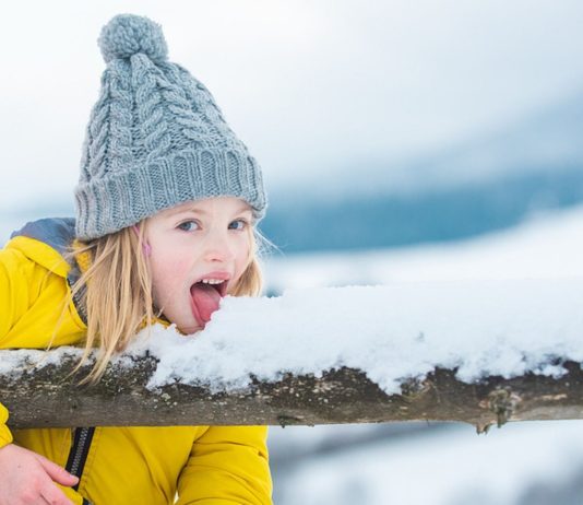 Wie schmeckt eigentlich Schnee? Foto: Symbolbild Bigstock