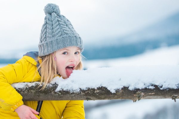 Wie schmeckt eigentlich Schnee? Foto: Symbolbild Bigstock