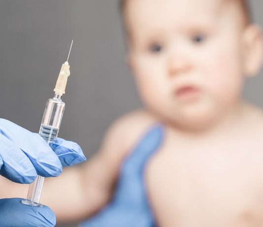 Die Corona-Impfung könnte bald auch für Kleinkinder verfügbar sein - zumindest in den USA.