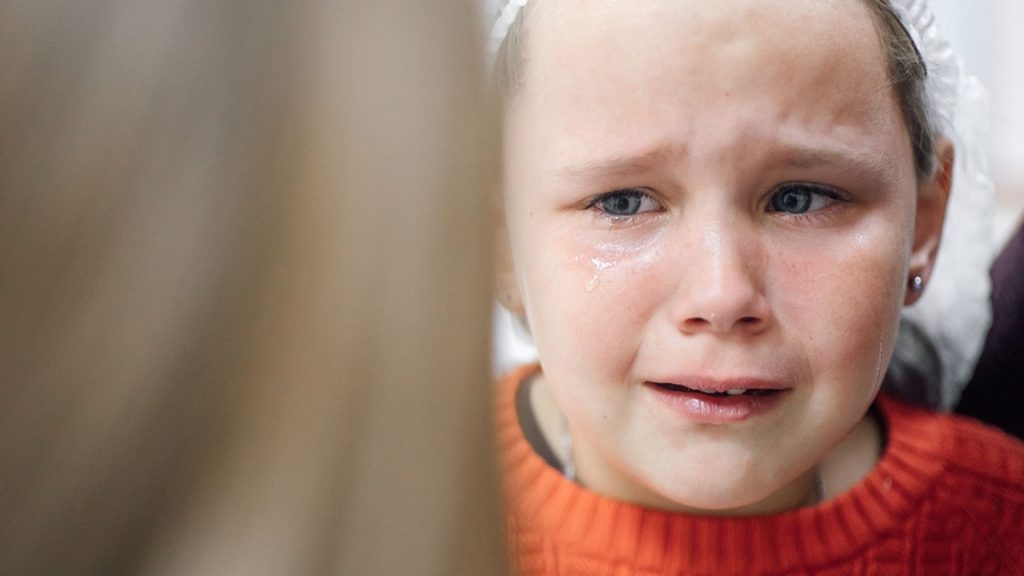 Wenn Kinder Krieg erleben: „Es brennt sich in die Kinderseele ein.”