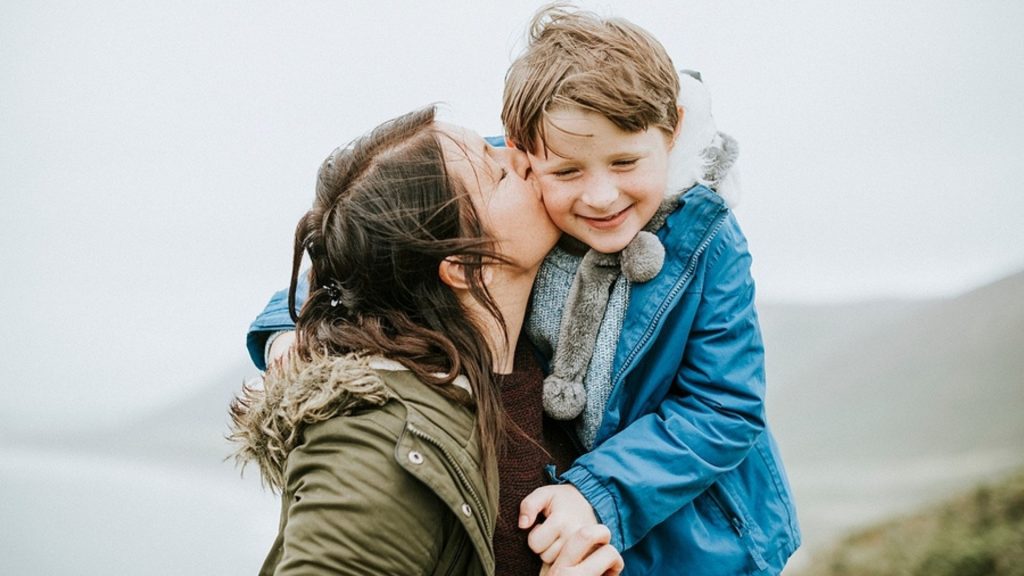 „Mama, erzähl mir davon, als ich im Himmel war und wieder zurückkam.”