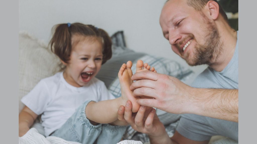 „Darum möchte ich nicht, dass mein Mann unsere Tochter kitzelt”