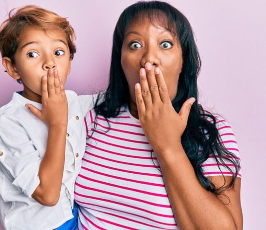 Unsere Kinder bringen uns oft in peinliche Situationen. Die beste Taktik: ruhig bleiben.