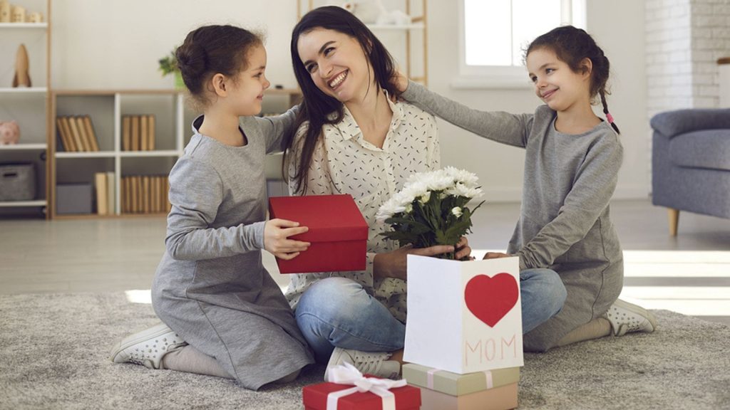 Bitte was? Mutter will an Kindergeburtstagen selbst die Geschenke kriegen