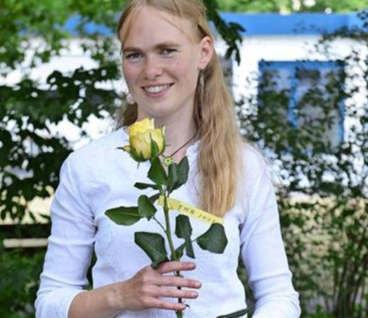 Mama Cecilie bestand das Abitur mit Bravour.