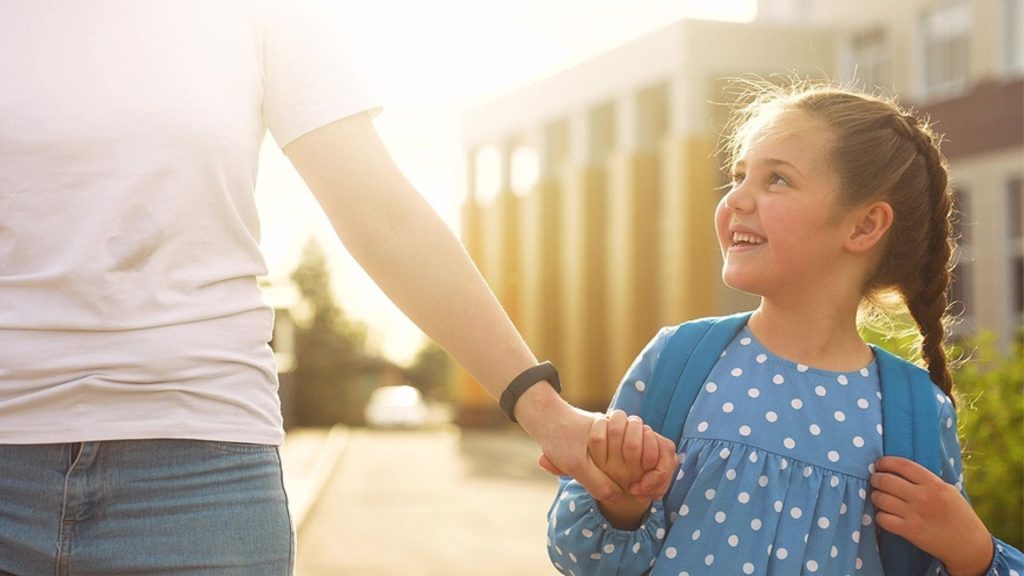 1. Schultag: Mit diesen Sätzen machst du deinem Kind Mut