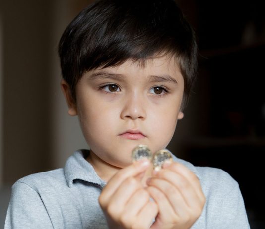 Wie bringt man Kindern in Zeiten der Krise den richtigen Umgang mit Geld bei?