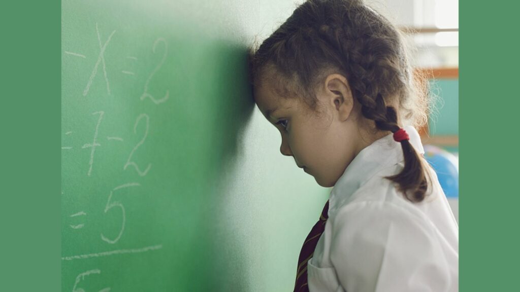 Zeugnis-Stress: Wie Eltern am besten mit Schulnoten umgehen