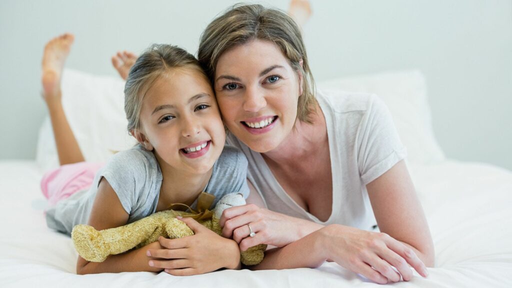 Mann schreibt Vollzeit-Mutter ein Zeugnis – geht gar nicht, oooder?