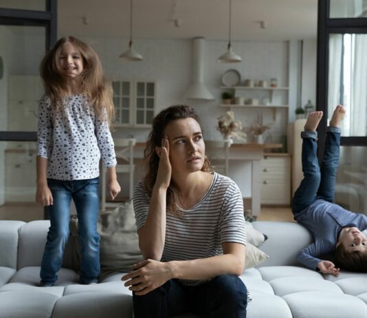 Es kann schön, aber auch sehr anstrengend sein, wenn die Kinder immer nur nach Mama rufen.