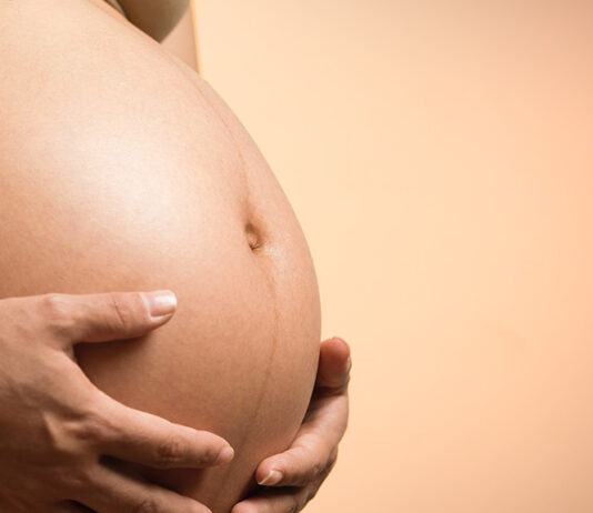 In diesem Artikel findest du alles rund um Symptome, Ursachen und Behandlungen von Vaginalpilz in der Schwangerschaft. | Foto: Pexels