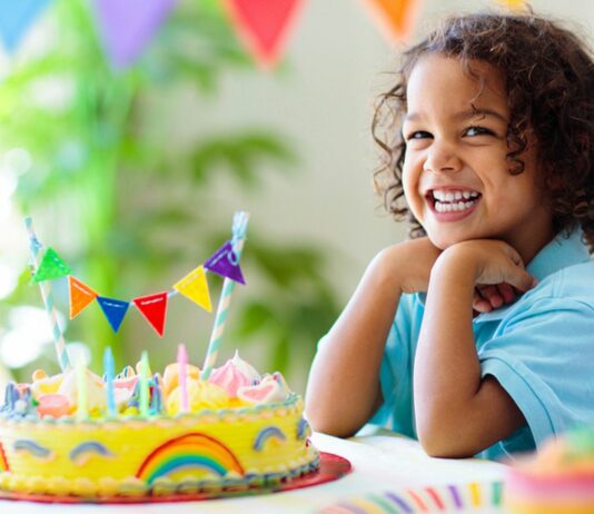 Für strahlende Kinderaugen muss die Geburtstagsparty nicht perfekt sein.