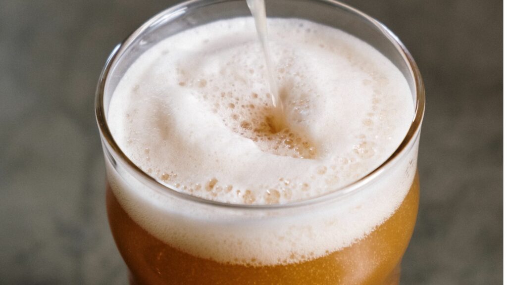 Ist alkoholfreies Bier in der Stillzeit erlaubt?