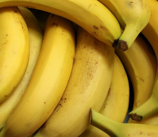 Gegen das Essen von Banane in der Stillzeit spricht grundsätzlich nichts.