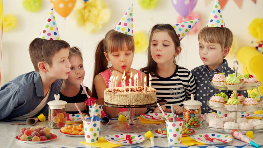 Kindergeburtstag: Mama verzweifelt an Extrawünschen zum Essen