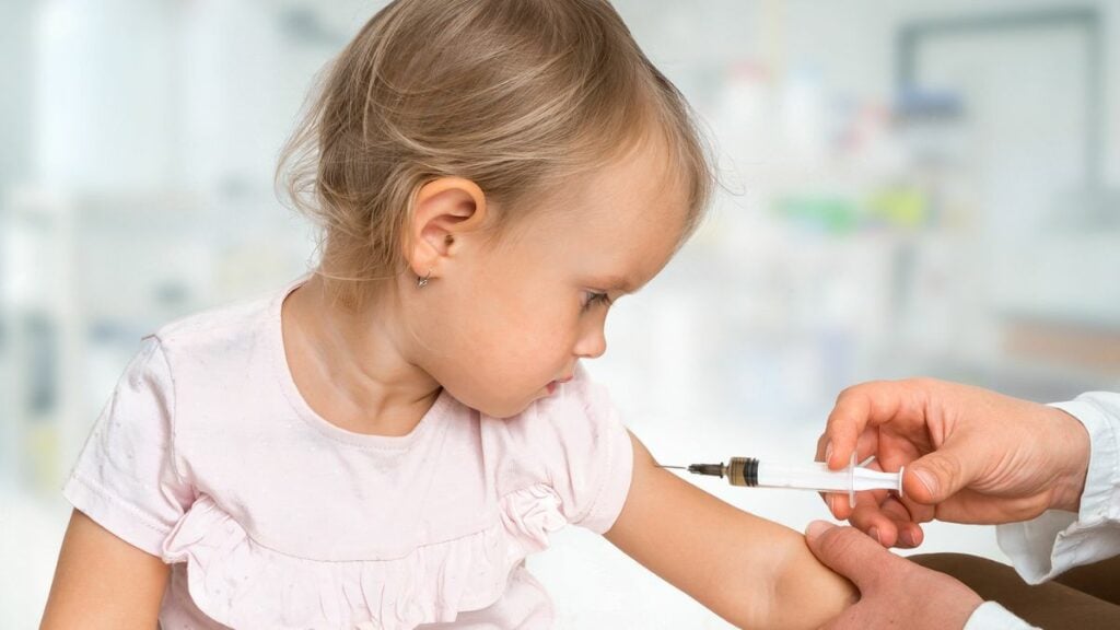 Grippewelle: Ist es sinnvoll, Kinder jetzt noch schnell zu impfen?