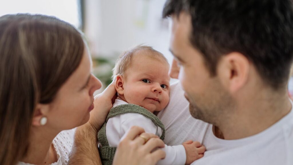 Schneepflug-Eltern: Wie sie ihren Kindern (versehentlich) schaden