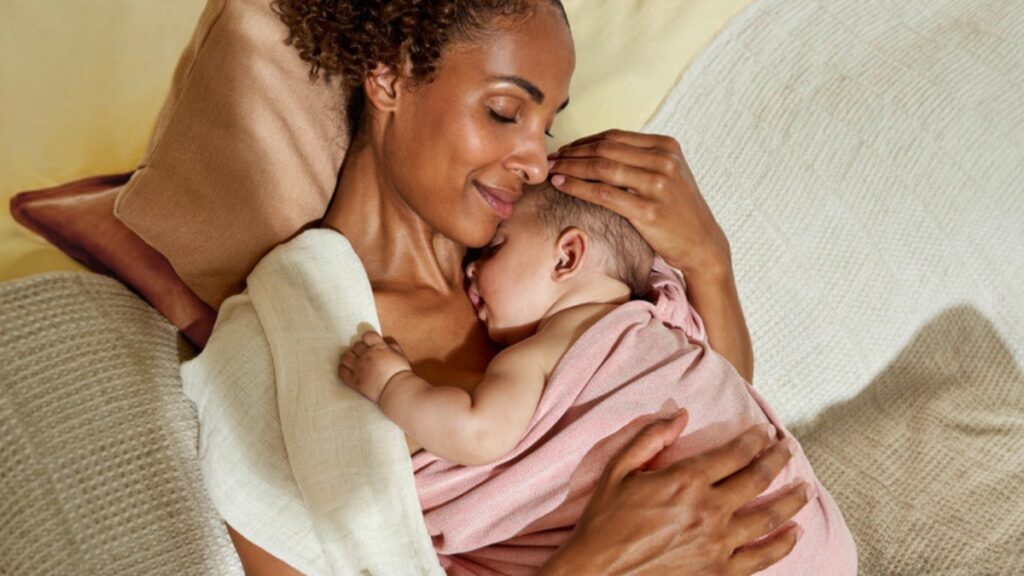 Liebevolle Pflegerituale für eine stärkere Bindung mit deinem Baby