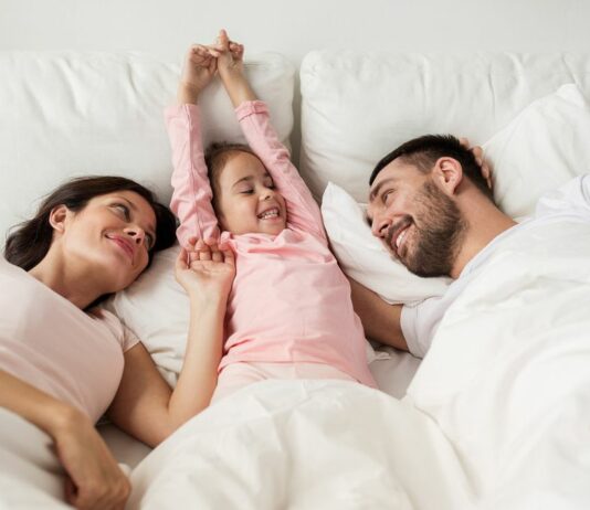 Uns hat eine Bonus-Mama geschrieben, die die Tochter ihres Partners sofort ins Herz geschlossen hat.