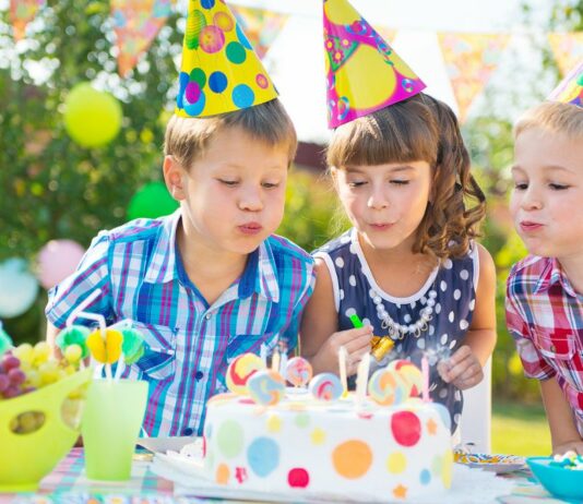 Bei einem Kindergeburtstag ist einiges los!