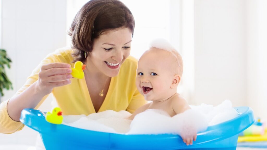Nötig oder übertrieben? So viel Hygiene brauchen Babys wirklich