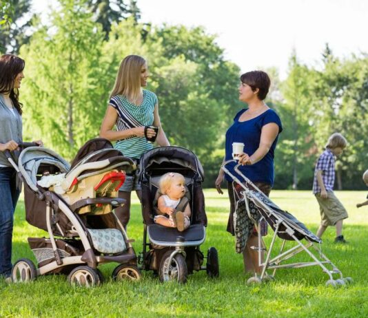 Für manche ein Abenteuer, für andere eine Qual. Nicht alle Kinder treffen gern auf Fremde.