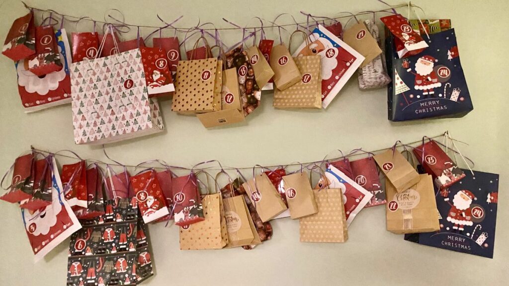 „Warum ich so gern Adventskalender bastle – auch wenn es stressig ist“