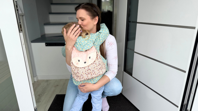 Der Abschied fällt oft weder Mama noch Kind leicht. Aber auch das lässt sich üben!