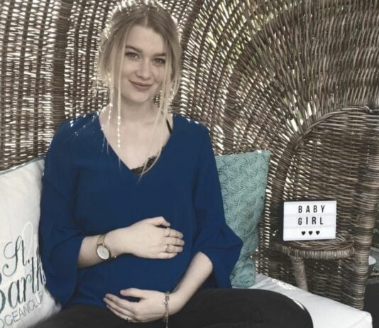Julie wurde mit 16 Jahren schwanger.