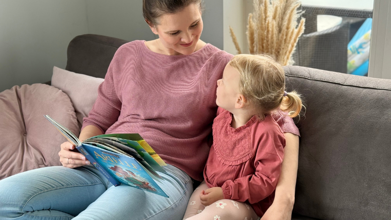 Zuhören, da sein und Aufmerksamkeit schenken: Das ist für unsere Kinder (und ihre Entwicklung) das Größte!