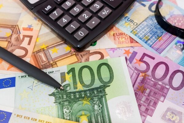 Im Mais 2025 gibt es einige Änderungen bei Elterngeld und Elternzeit.