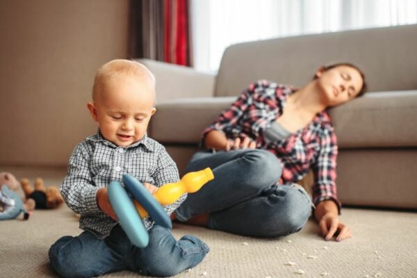 Das Mama-Leben ist oft stressig - unsere Expertin gibt Tipps, was helfen kann.