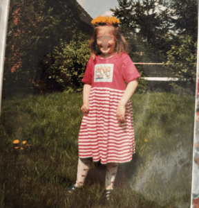 Kathrin als kleines Mädchen.