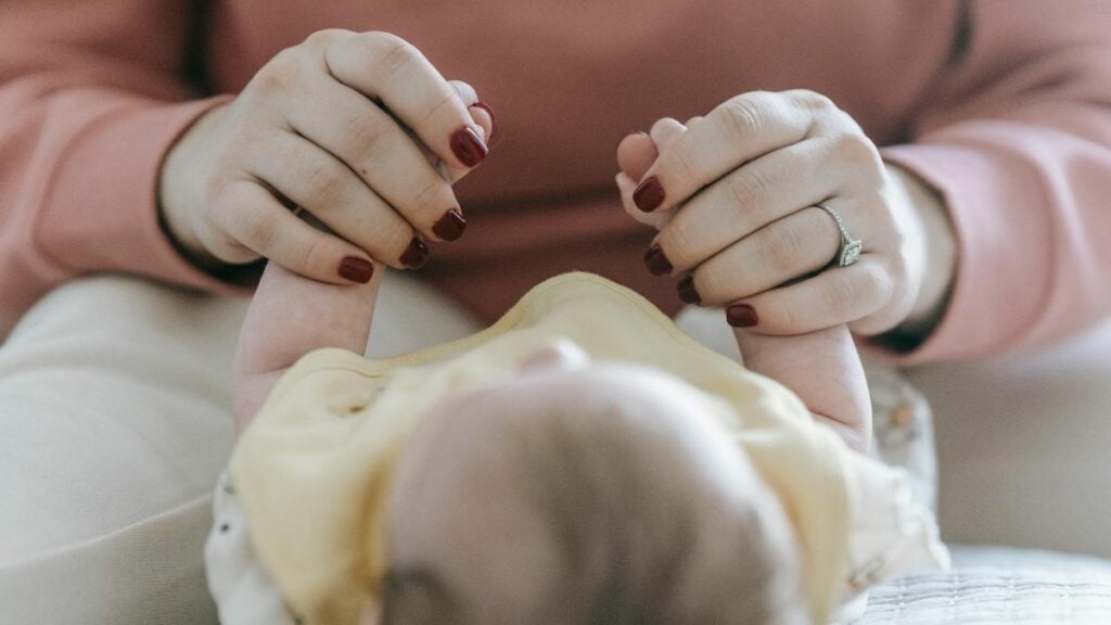 Die Sexualpädagogin rät: „Aufklärung beginnt auf dem Wickeltisch.“