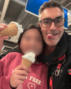 Dominik schmerzen die Erinnerungen.