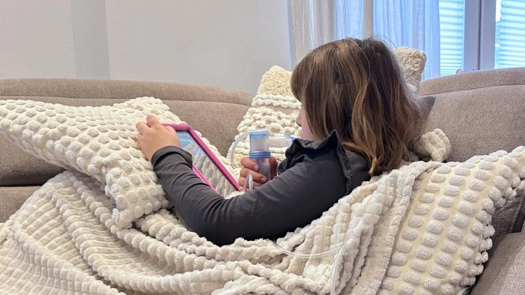 Starke Bronchitis: Was meine Tochter vor der Notaufnahme gerettet hat