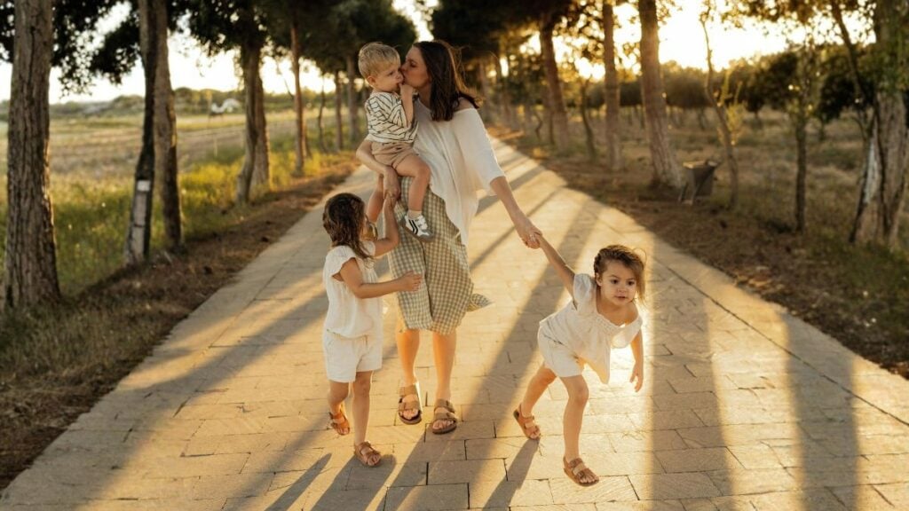 Keine Einkommensteuer: Hier werden Familien wirklich entlastet!