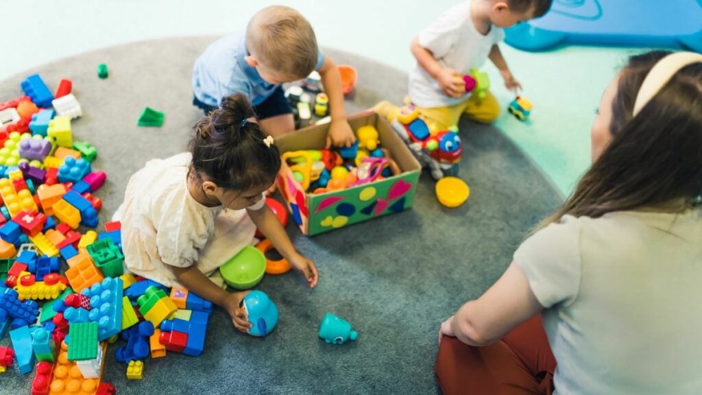 Kitaleitung: „Darum will keiner mehr Erzieher*in sein!”