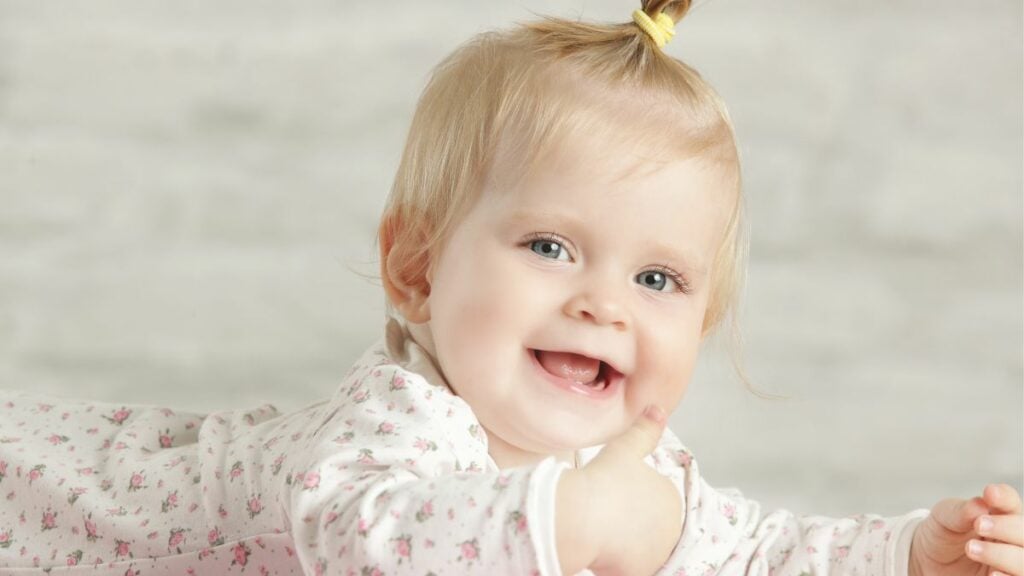 Die beliebtesten Vornamen 2025: Überraschung in den Top 10?