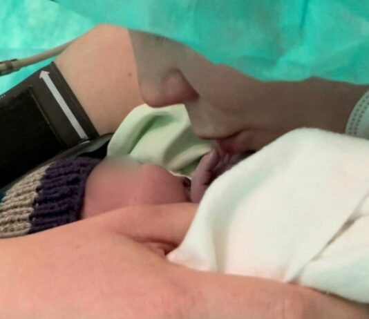 Alina wünscht sich ein 4. Baby - und mehr Offenheit beim Thema schwere Geburten.